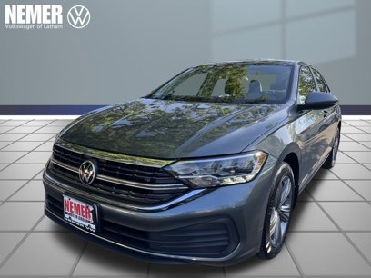 Certified 2022 Volkswagen Jetta SE