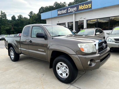 Used 2011 Toyota Tacoma PreRunner w/ SR5 Pkg #2