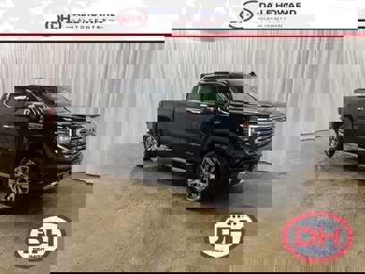 New 2025 GMC Sierra 1500 Denali w/ Denali Reserve Package