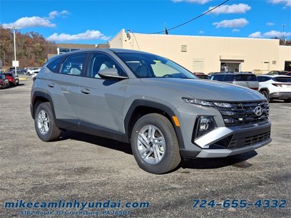 New 2025 Hyundai Tucson SE