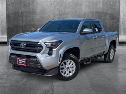 New 2025 Toyota Tacoma SR5