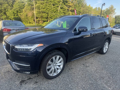 Used 2019 Volvo XC90 T5 Momentum