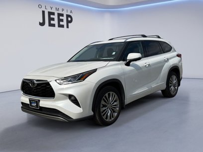 Used 2023 Toyota Highlander Platinum