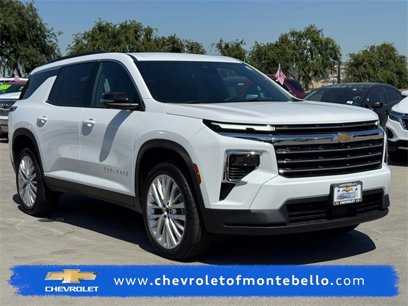 New 2025 Chevrolet Traverse LT w/ Driver Confidence Package