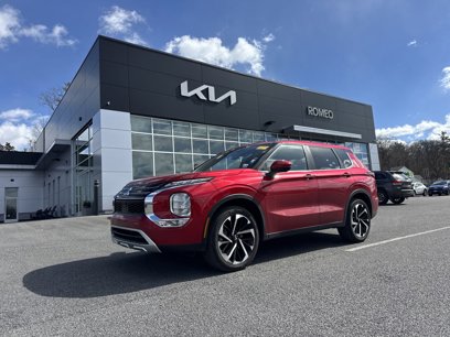 Used 2023 Mitsubishi Outlander SE