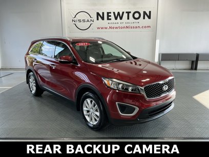 Used 2017 Kia Sorento LX w/ LX Convenience Package