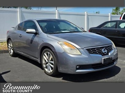 Used 2009 Nissan Altima 3.5 SE w/ Premium Pkg