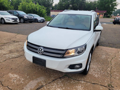 Used 2014 Volkswagen Tiguan SE