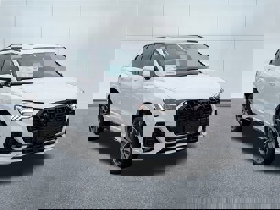 New 2025 Audi Q3 2.0T Premium
