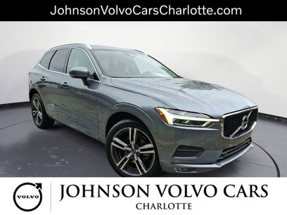 Used 2019 Volvo XC60 T5 Momentum w/ Multimedia Package