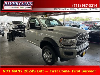 New 2024 RAM 5500 SLT w/ Quick Order Package 2YG SLT