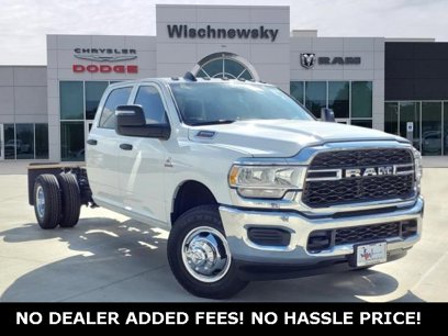 New 2024 RAM 3500 Tradesman w/ Chrome Appearance Group