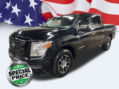 Used 2021 Nissan Titan SV w/ SV Convenience Package