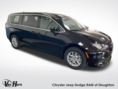 New 2025 Chrysler Voyager LX