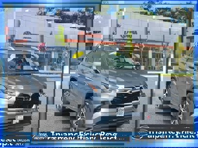 Certified 2023 Toyota Highlander XLE