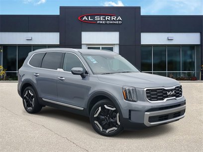 Used 2023 Kia Telluride S