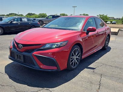 Used 2021 Toyota Camry SE