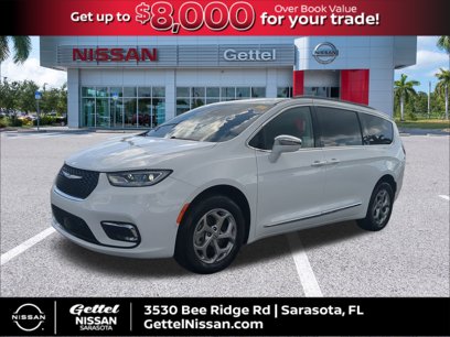 Used 2022 Chrysler Pacifica Limited