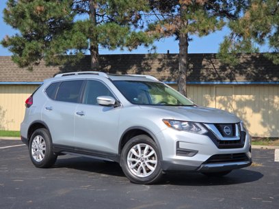 Used 2017 Nissan Rogue SV