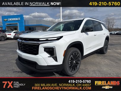 New 2025 Chevrolet Traverse LT w/ Sun and Wheel Package