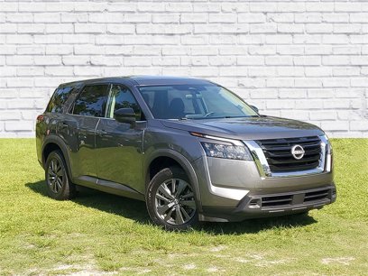 Used 2023 Nissan Pathfinder S