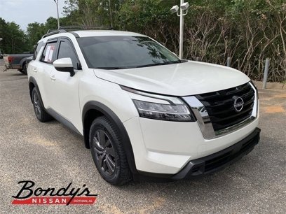 Used 2022 Nissan Pathfinder SV