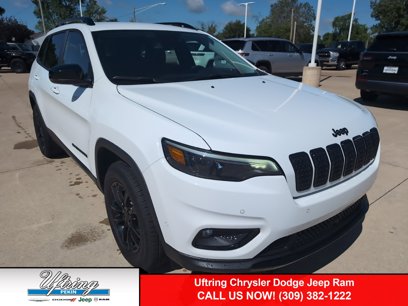Used 2023 Jeep Cherokee Altitude Lux