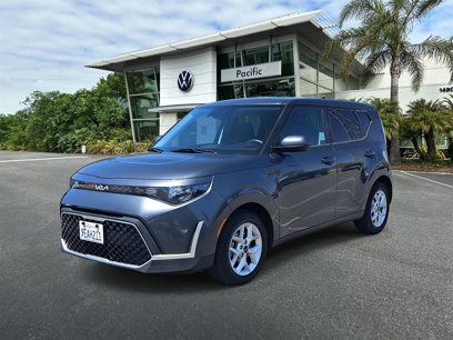Used 2023 Kia Soul LX w/ LX Technology Package