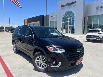 Used 2021 Chevrolet Traverse LT