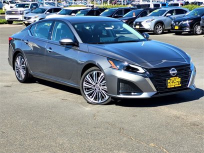 New 2025 Nissan Altima 2.5 SL