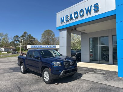 Used 2023 Nissan Frontier SV