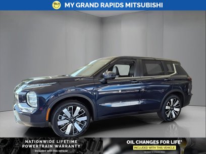 New 2025 Mitsubishi Outlander SE