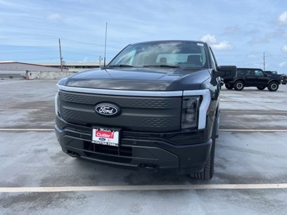 New 2024 Ford F150 Lightning 4x4 SuperCrew