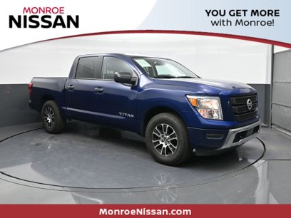 Certified 2022 Nissan Titan SV