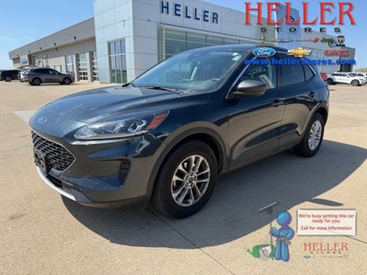 Used 2022 Ford Escape SE w/ Convenience Package