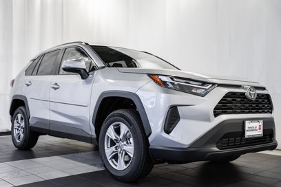 New 2025 Toyota RAV4 XLE