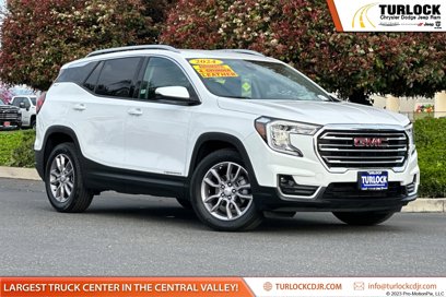 Used 2024 GMC Terrain SLT