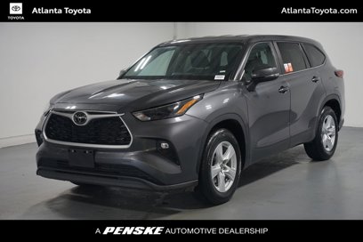 Used 2023 Toyota Highlander LE