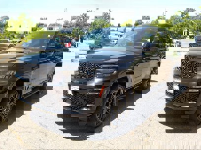 New 2025 Jeep Grand Cherokee Summit w/ Adv Protech Group IV