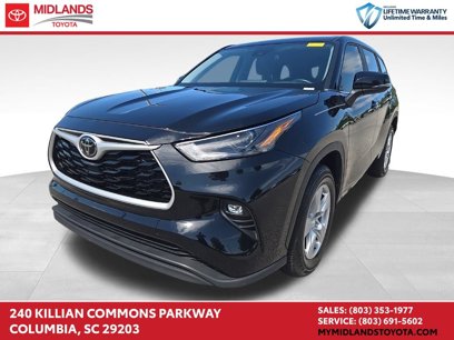 Used 2023 Toyota Highlander LE