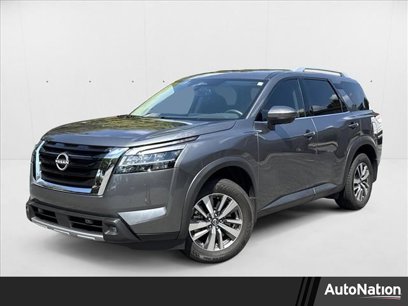 Used 2022 Nissan Pathfinder SL