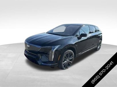 New 2025 Cadillac Optiq Sport 2