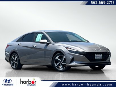 Used 2023 Hyundai Elantra SEL w/ Convenience Package