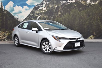New 2025 Toyota Corolla LE
