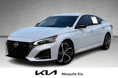 Used 2023 Nissan Altima 2.5 SR