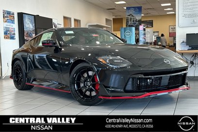 New 2024 Nissan Z NISMO w/ Floor Mat Package