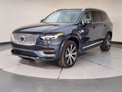 New 2025 Volvo XC90 T8 Core w/ Protection Package
