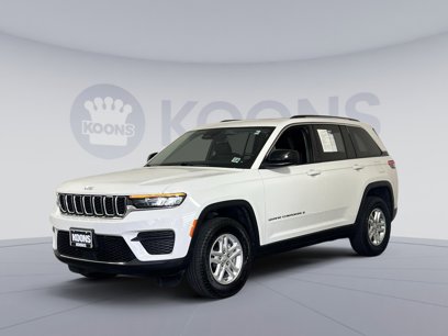 Used 2023 Jeep Grand Cherokee Laredo w/ Luxury Tech Group I