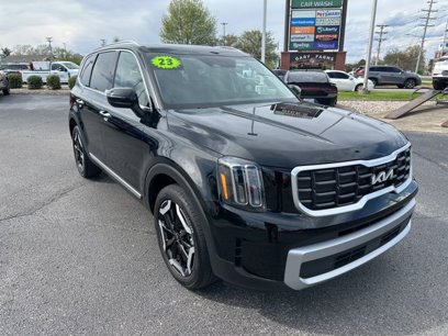 Used 2023 Kia Telluride S w/ S Sunroof Package
