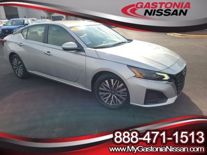 Used 2023 Nissan Altima 2.5 SV
